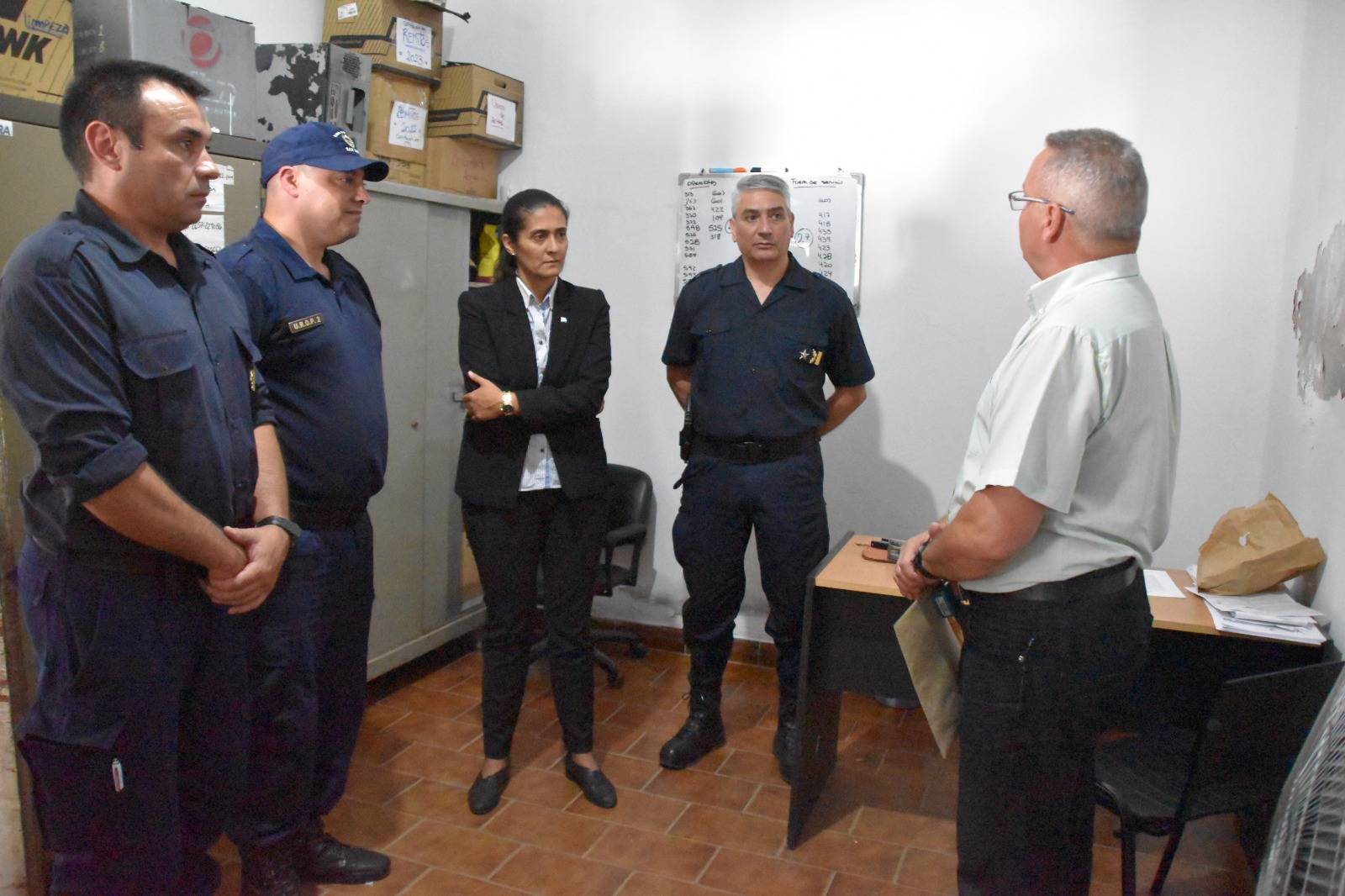ministro de Seguridad, Nancy Sosa, y el jefe de la Policía, comisario general (RV) Pablo Vieytes