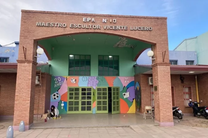 una docente falleció en la EPAN° 10
