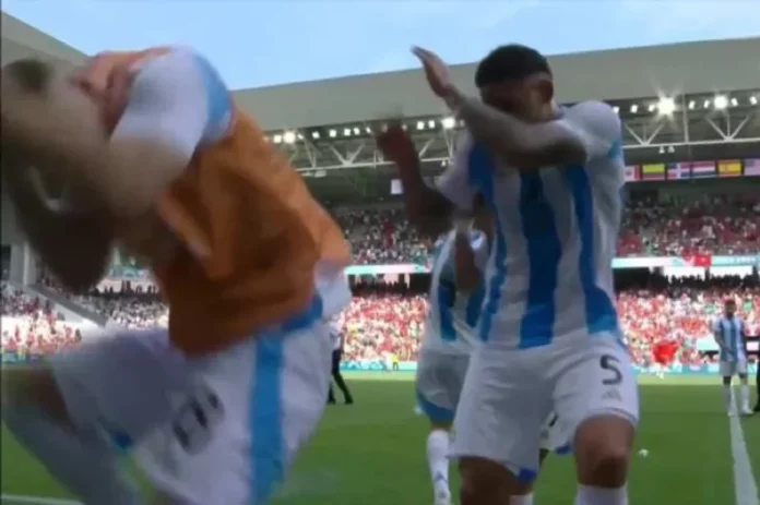 La FIFa investigará los incidentes en el partido entre Argentina y Marruecos