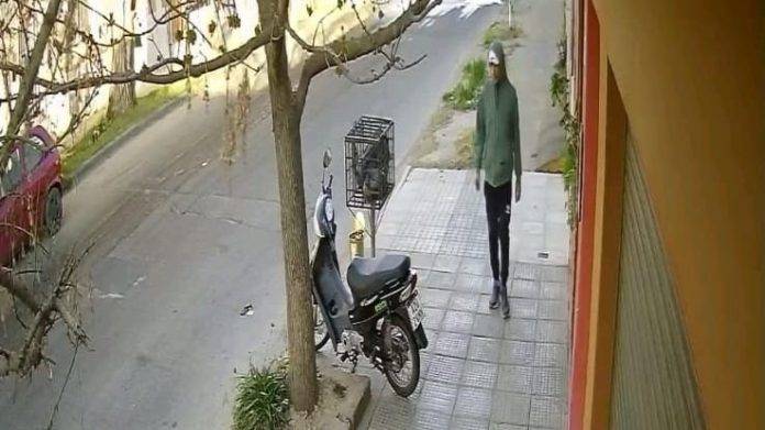 moto robo en villa mercedes
