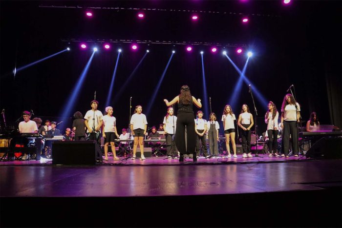 Más de 400 estudiantes de la Escuela de Música de la ULP brillaron en el Cine Teatro San Luis