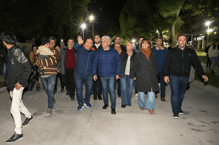 Juana Koslay renueva su acceso: el Parque Lineal ahora se llama “Papa Francisco” y suma 300 luminarias LED