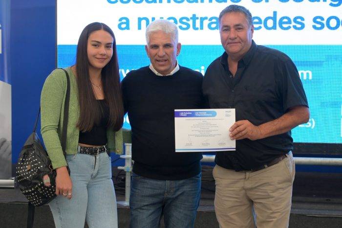 Con nuevos créditos blandos, la Provincia impulsa la creación de empleo y la reactivación productiva