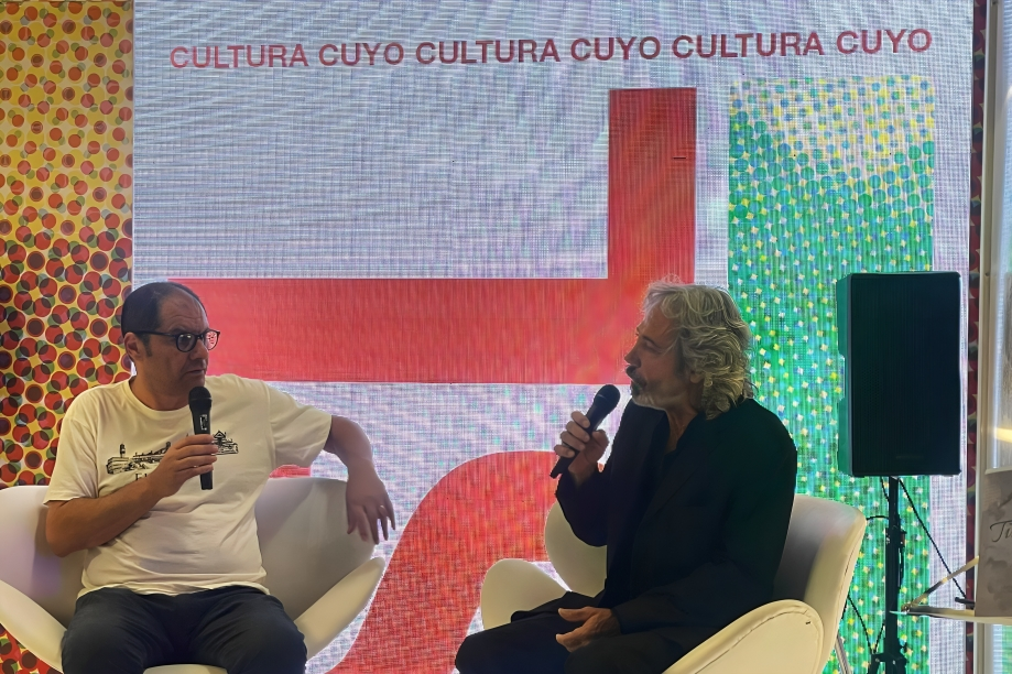 Del folclore serrano al stand “Cuyo Cultura”: autores sanluiseños reavivan la memoria colectiva